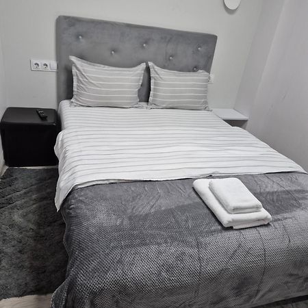 Budget Private Room Chisinau Eksteriør bilde